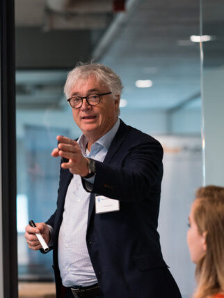 Teamfoto of adviesmoment van Recrewed